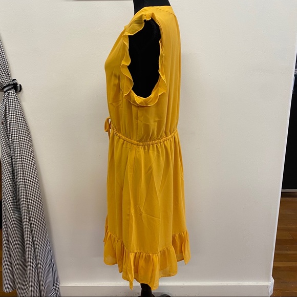 Modcloth Sheer Flowy Dress - Picture 4 of 9